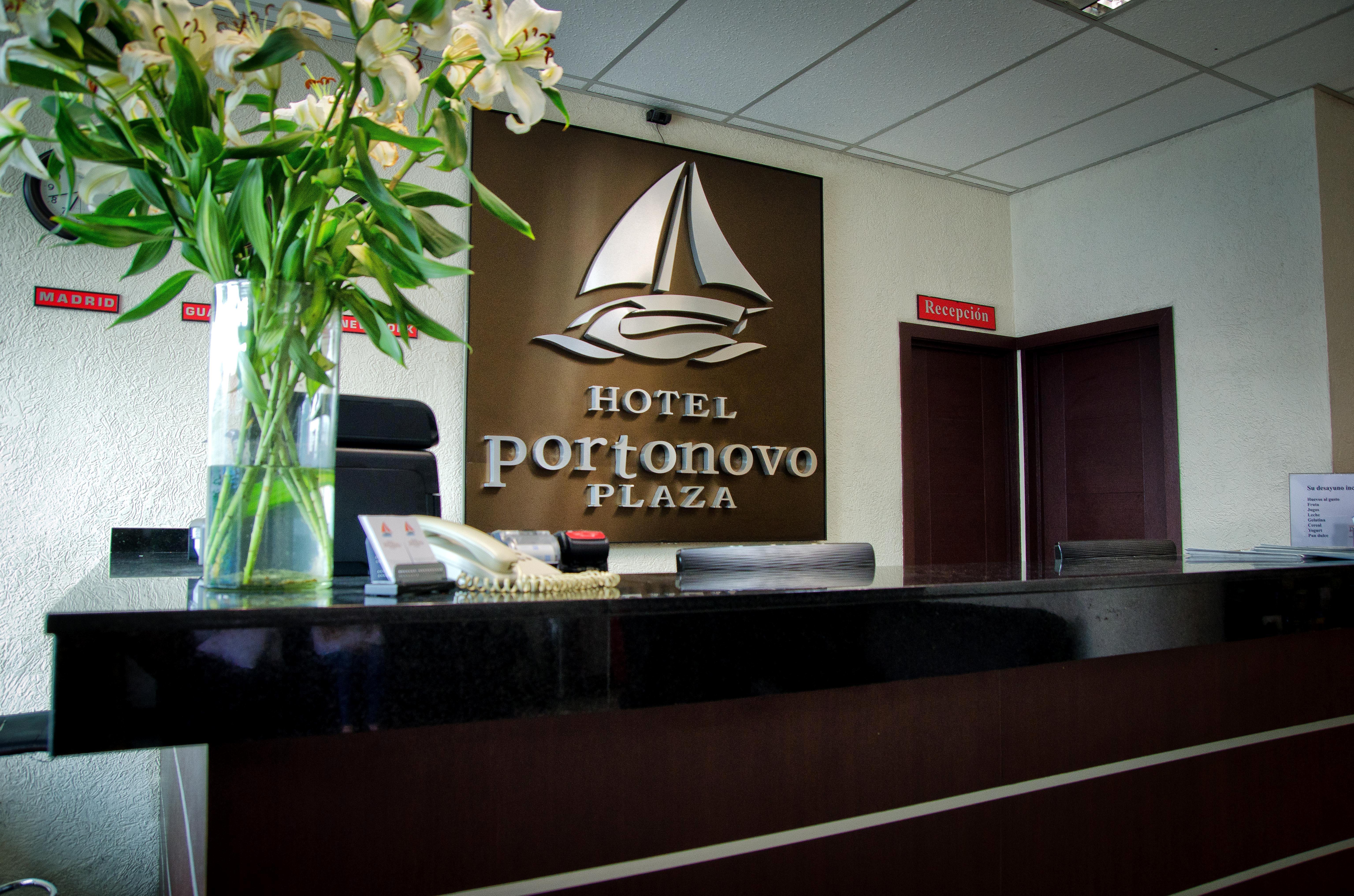 Hotel Portonovo Plaza Centro Guadalajara Exterior photo